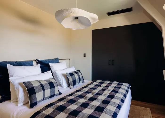 De Prestige I Vue - Piscine Interieure Willa *