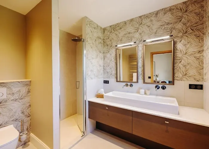 De Prestige I Vue - Piscine Interieure *